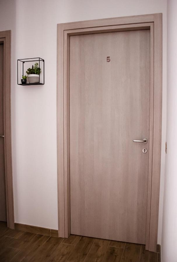 Guest House Bellavista Nebida ภายนอก รูปภาพ